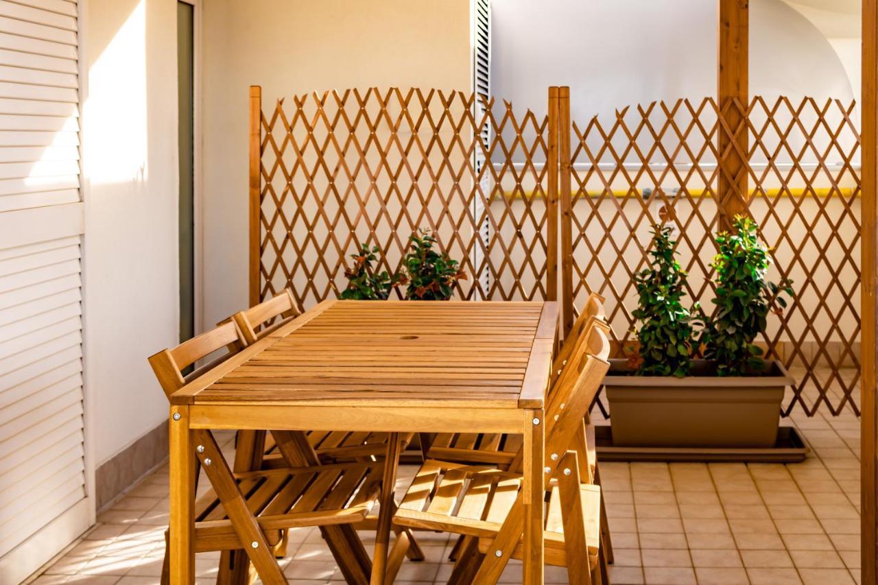 Residence Marittimo Riccione Bagian luar foto