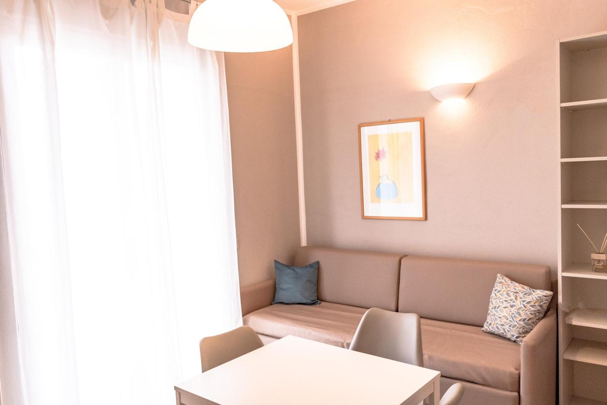 Residence Marittimo Riccione Bagian luar foto
