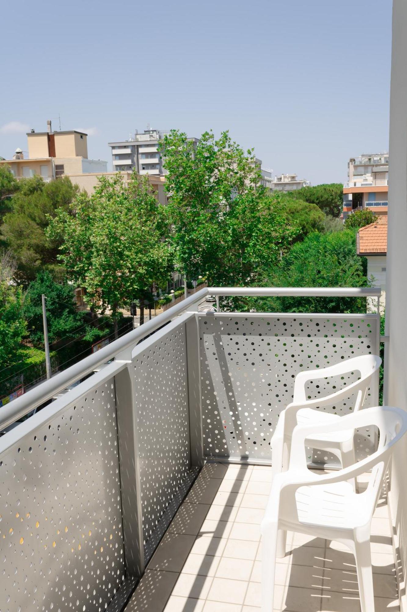 Residence Marittimo Riccione Bagian luar foto